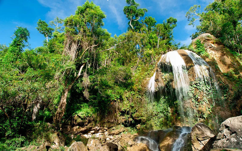 Водопад Сороа на Кубе