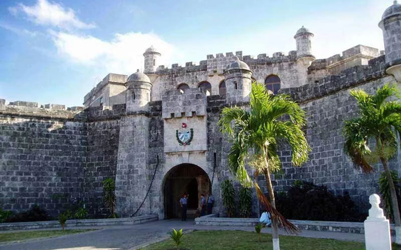 крепость Ла-Реаль-Фуэрса